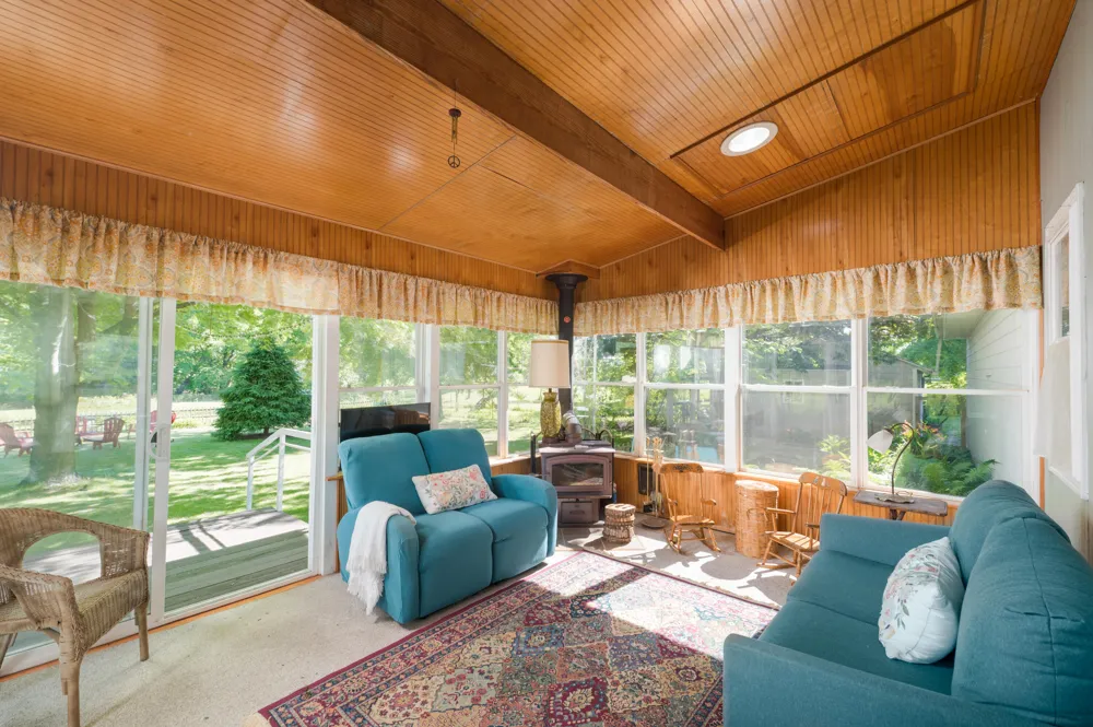 5665 W Phillips Road Three Oaks, MI 49128
