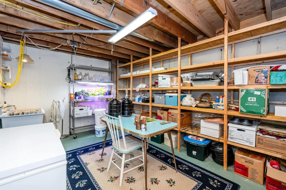 5665 W Phillips Road Three Oaks, MI 49128