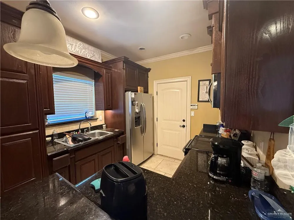 912 E Canela Avenue Pharr, TX 78577