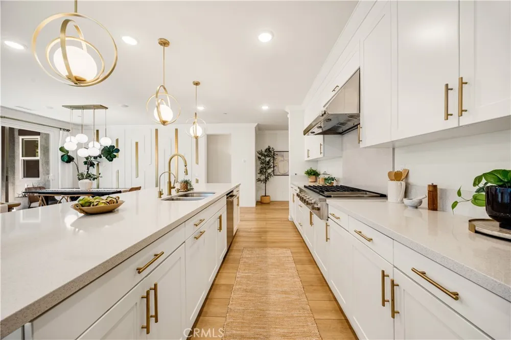 2634 E Scarlett Lane Ontario, CA 91762