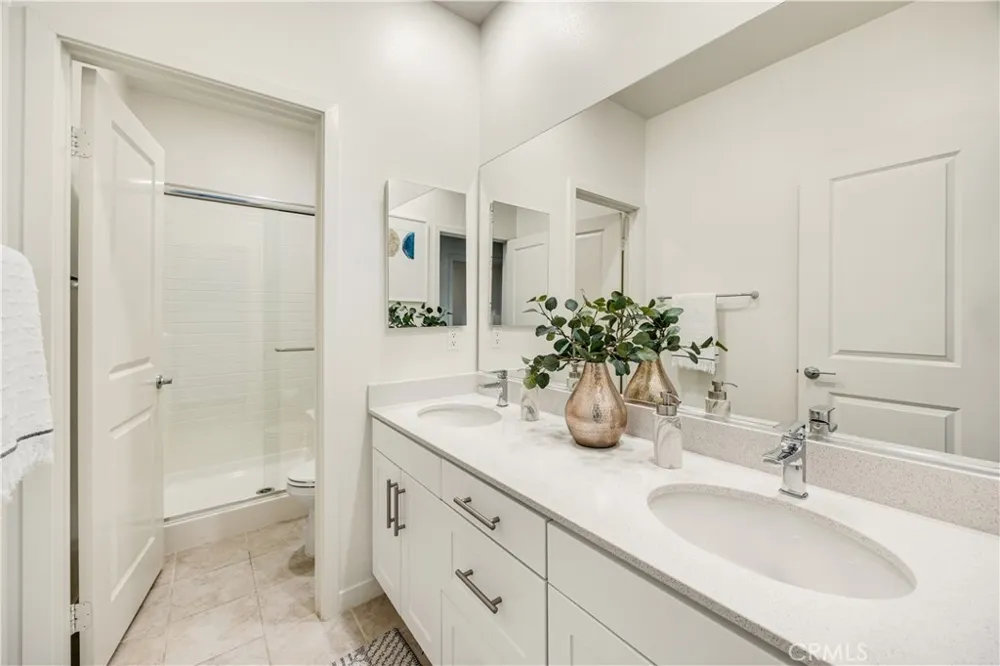 2634 E Scarlett Lane Ontario, CA 91762