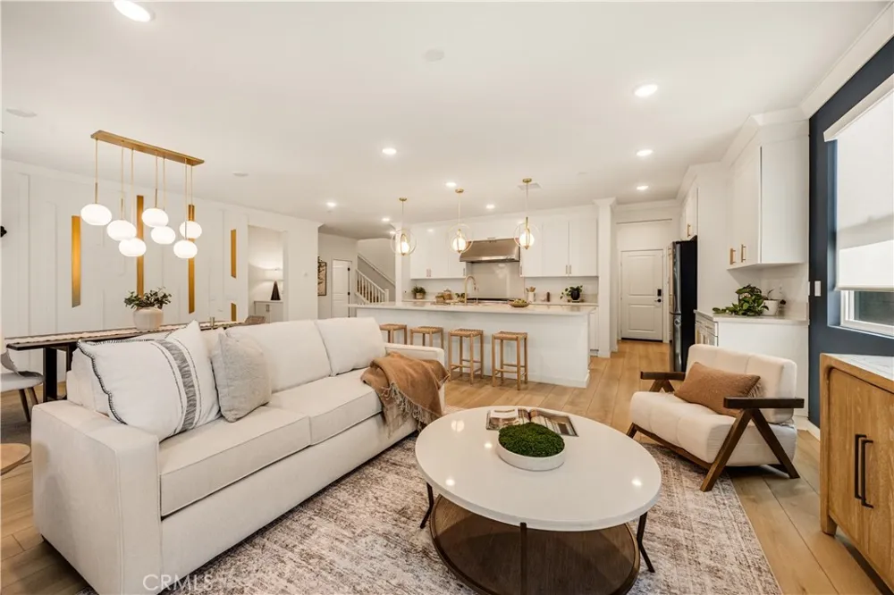2634 E Scarlett Lane Ontario, CA 91762