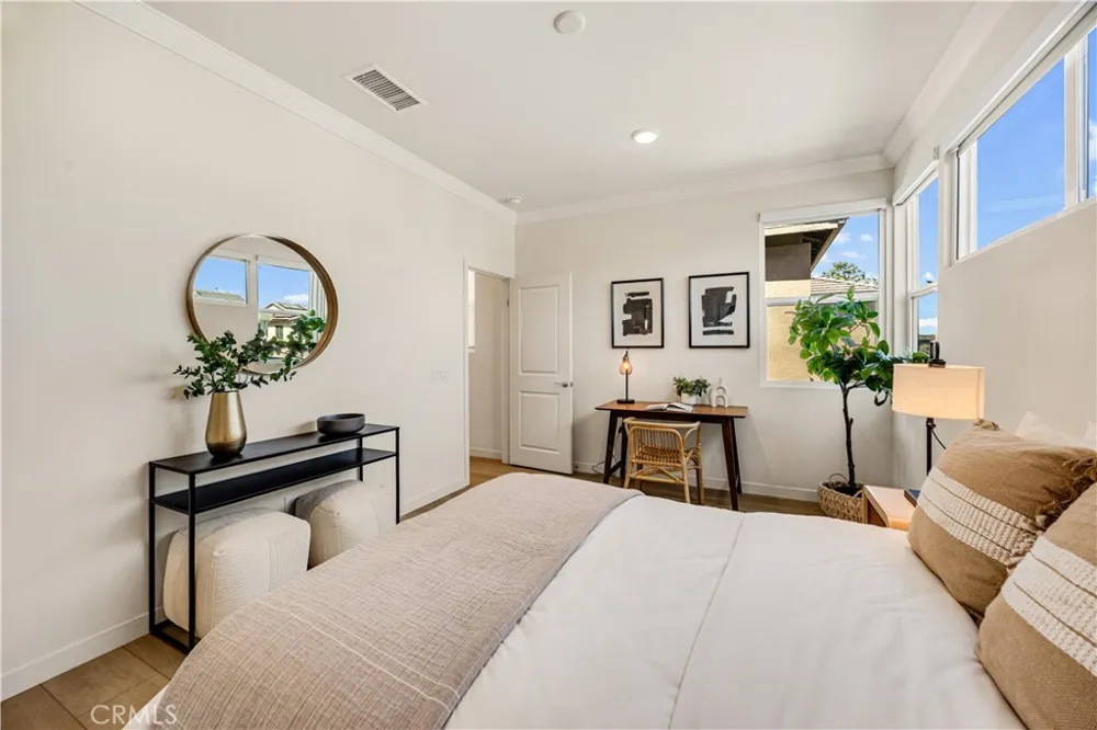 2634 E Scarlett Lane Ontario, CA 91762