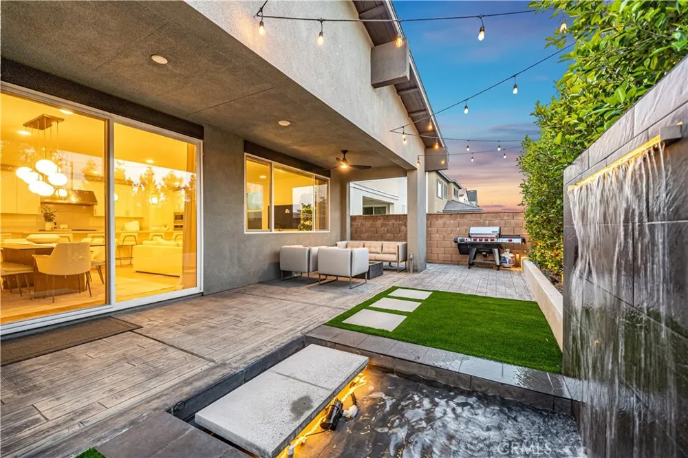 2634 E Scarlett Lane Ontario, CA 91762