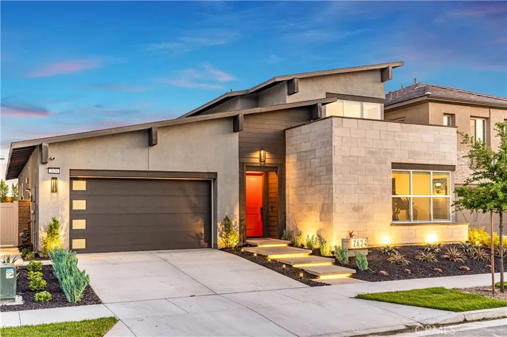 2634 E Scarlett Lane Ontario, CA 91762