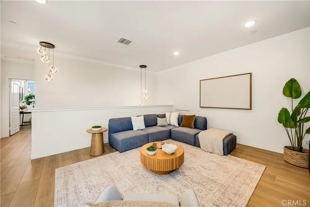 2634 E Scarlett Lane Ontario, CA 91762