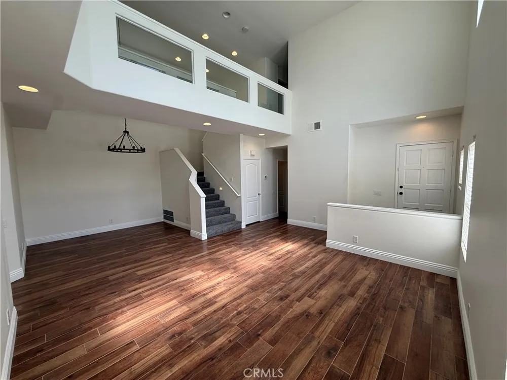 967 S Flintridge Anaheim Hills, CA 92808