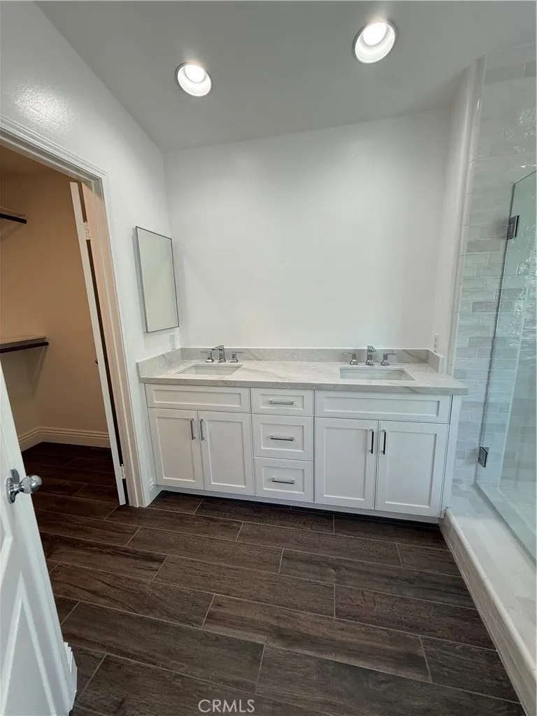 967 S Flintridge Anaheim Hills, CA 92808