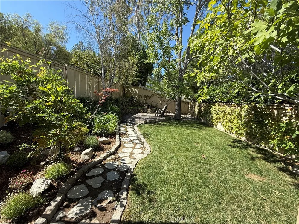 967 S Flintridge Anaheim Hills, CA 92808