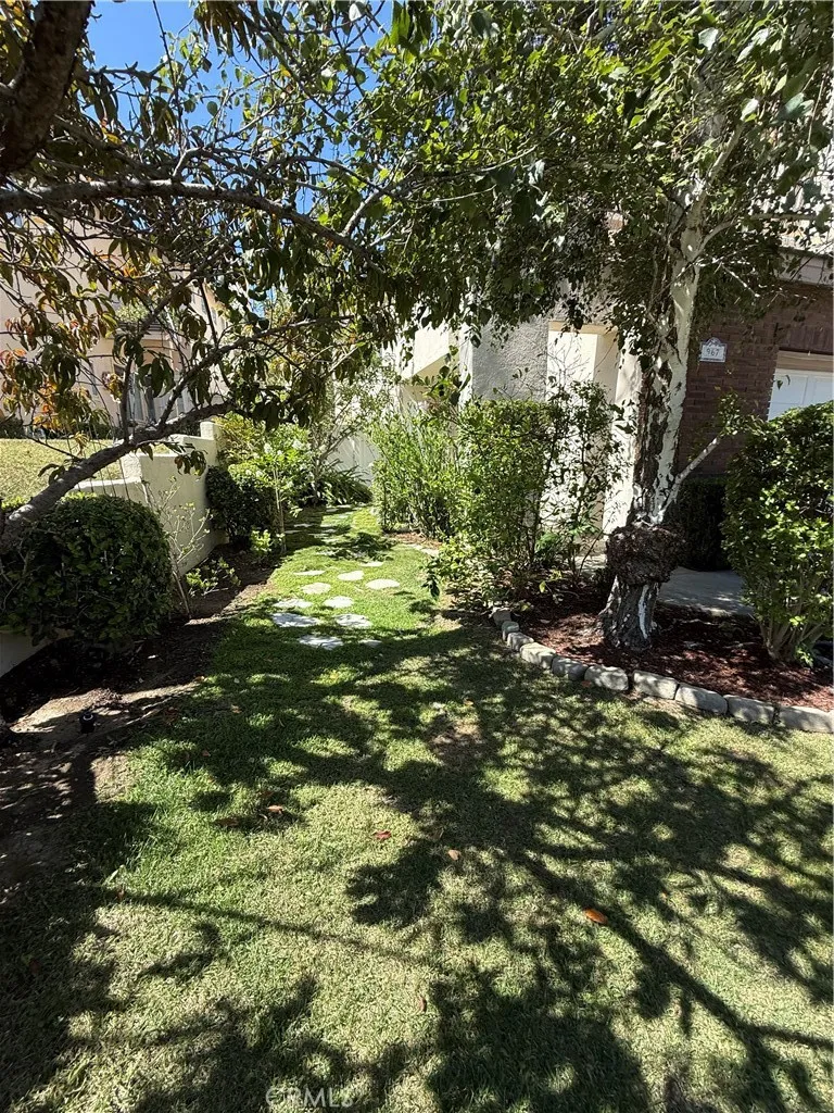 967 S Flintridge Anaheim Hills, CA 92808