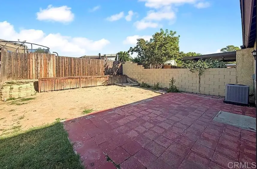 815 Quail Dr #1 Lake Elsinore, CA 92530