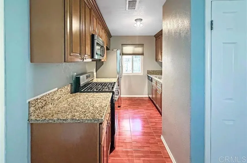 815 Quail Dr #1 Lake Elsinore, CA 92530