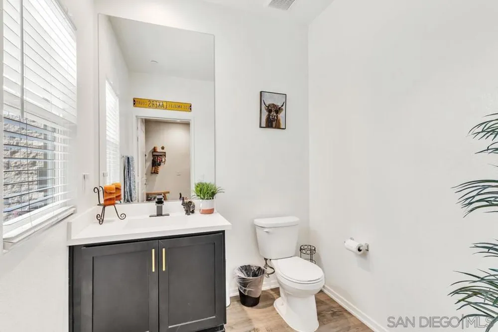 1588 San Miguelito San Diego, CA 92154