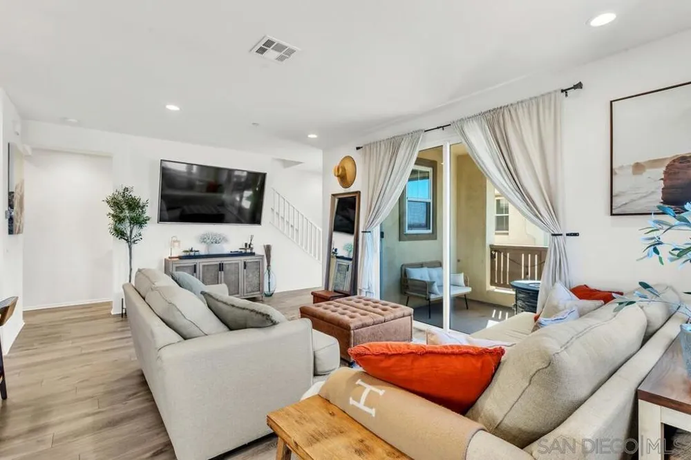 1588 San Miguelito San Diego, CA 92154