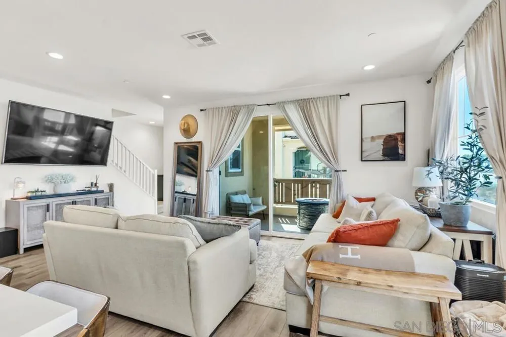 1588 San Miguelito San Diego, CA 92154