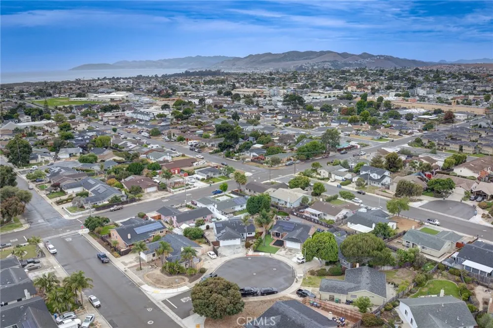 30 Jalama Court Grover Beach, CA 93433