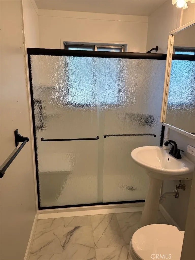 1008 Franzel Red Bluff, CA 96080