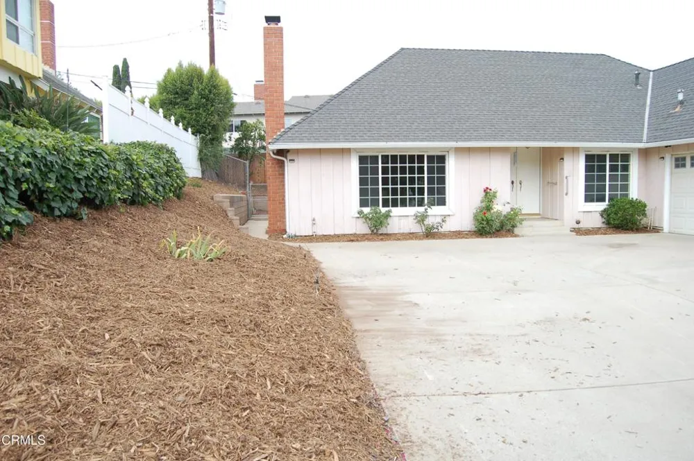 81 S Jerome Avenue Thousand Oaks, CA 91320