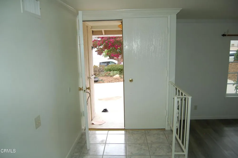 81 S Jerome Avenue Thousand Oaks, CA 91320