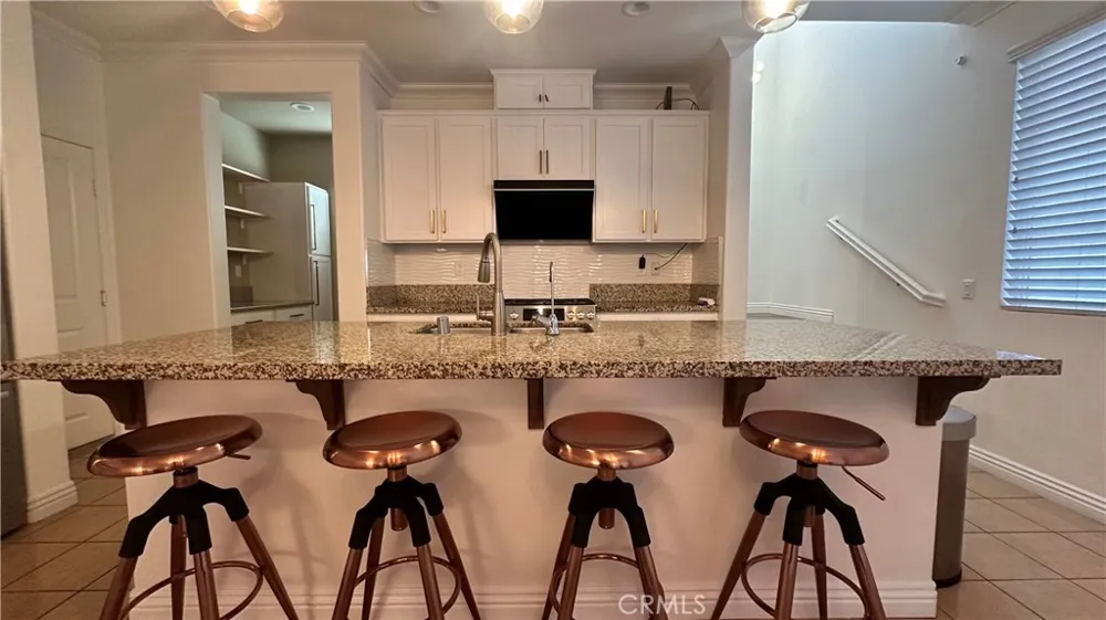 130 W Via Rua Flores Ontario, CA 91762