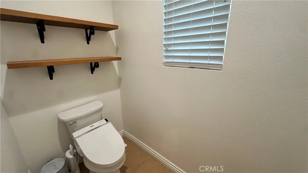130 W Via Rua Flores Ontario, CA 91762