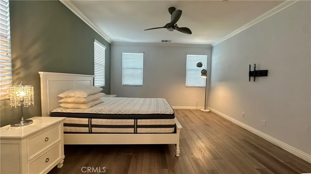 130 W Via Rua Flores Ontario, CA 91762