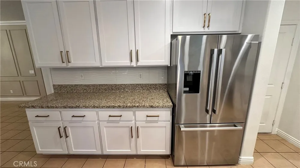 130 W Via Rua Flores Ontario, CA 91762