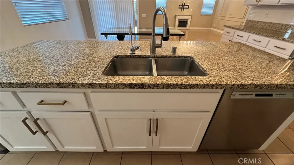 130 W Via Rua Flores Ontario, CA 91762