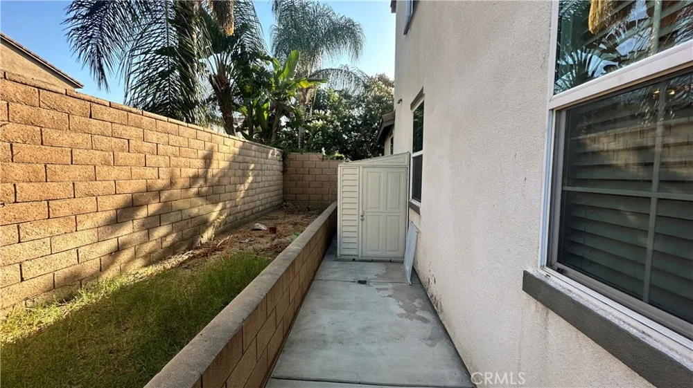 130 W Via Rua Flores Ontario, CA 91762
