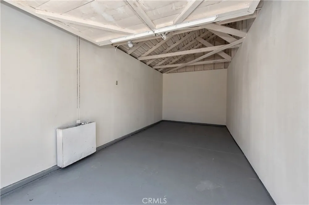 8713 Alondra Paramount, CA 90723