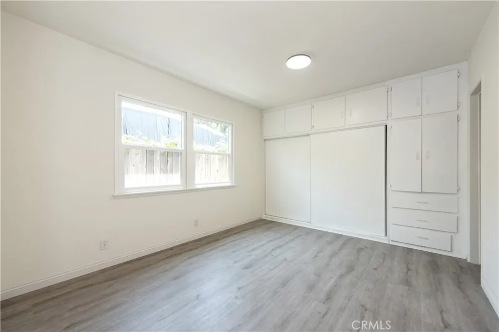 8713 Alondra Paramount, CA 90723