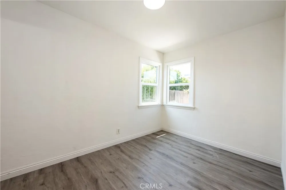 8713 Alondra Paramount, CA 90723