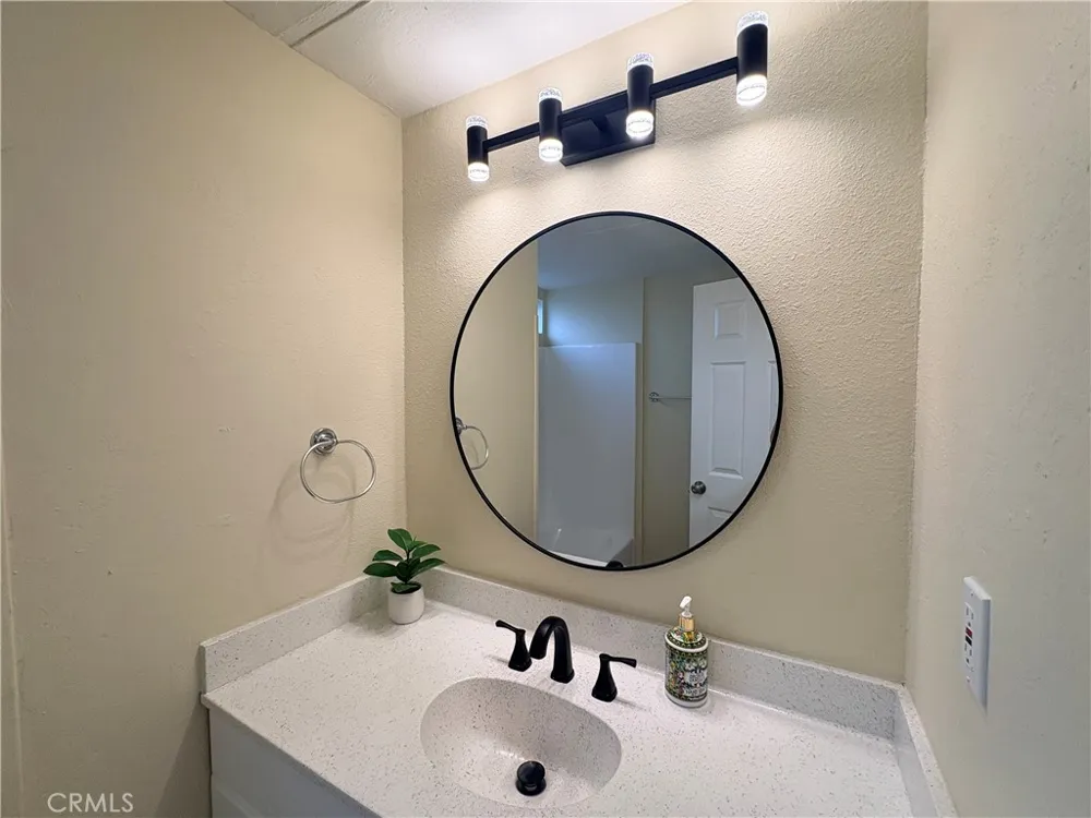 255 Bradley #107 El Cajon, CA 92021