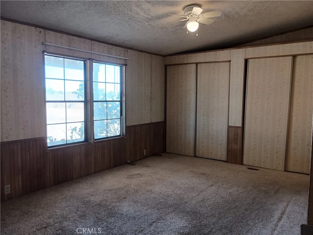 7139 Amestoy Road Oak Hills, CA 92344