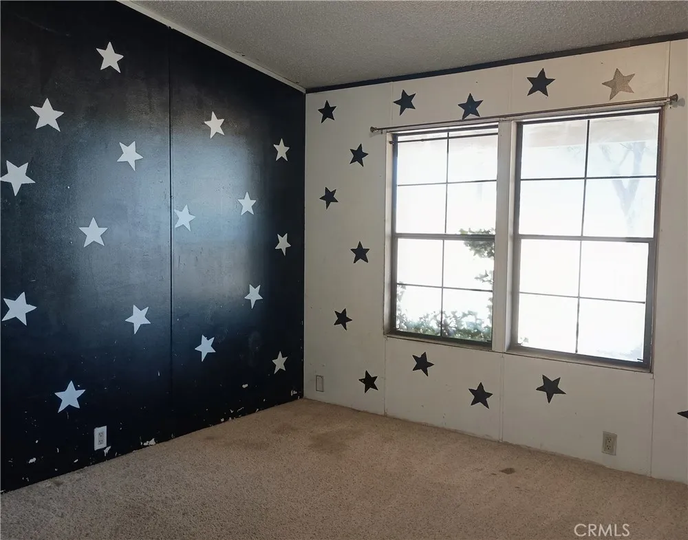 7139 Amestoy Road Oak Hills, CA 92344