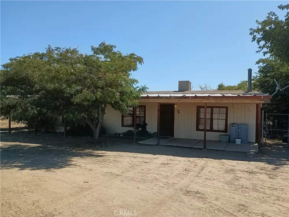 7139 Amestoy Road Oak Hills, CA 92344
