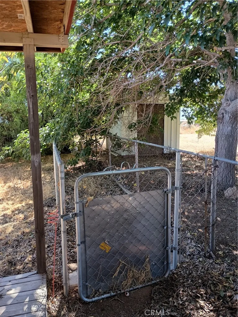7139 Amestoy Road Oak Hills, CA 92344