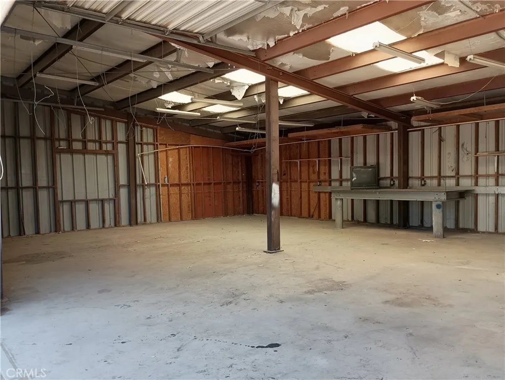 7139 Amestoy Road Oak Hills, CA 92344