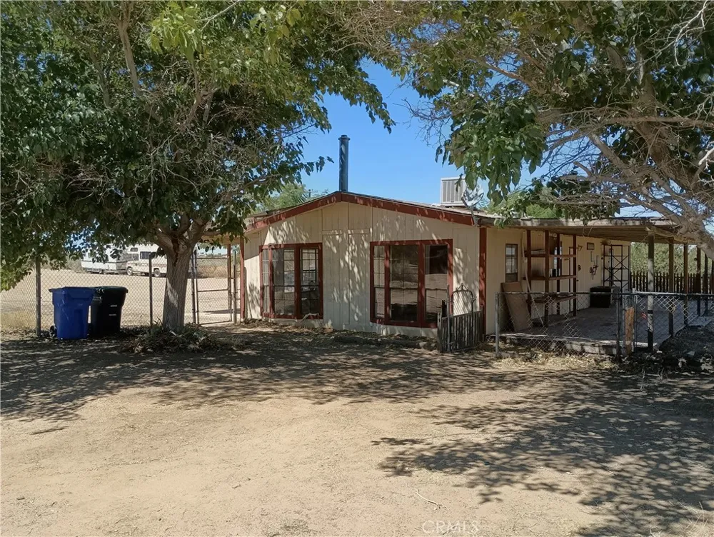7139 Amestoy Road Oak Hills, CA 92344