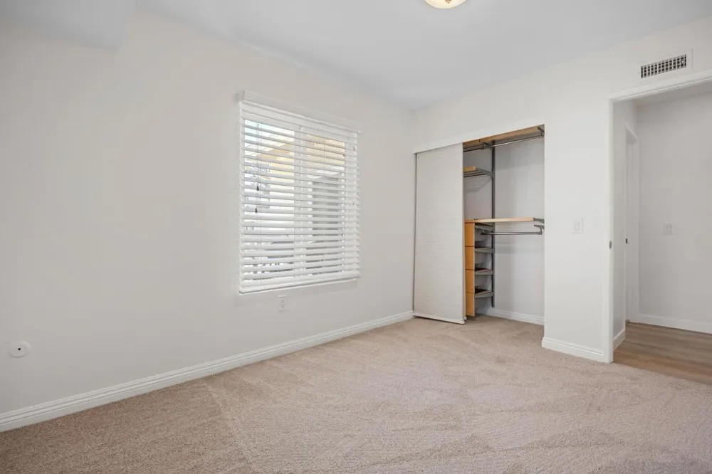 1103 Woodlake Dr Cardiff by the Sea, CA 92007