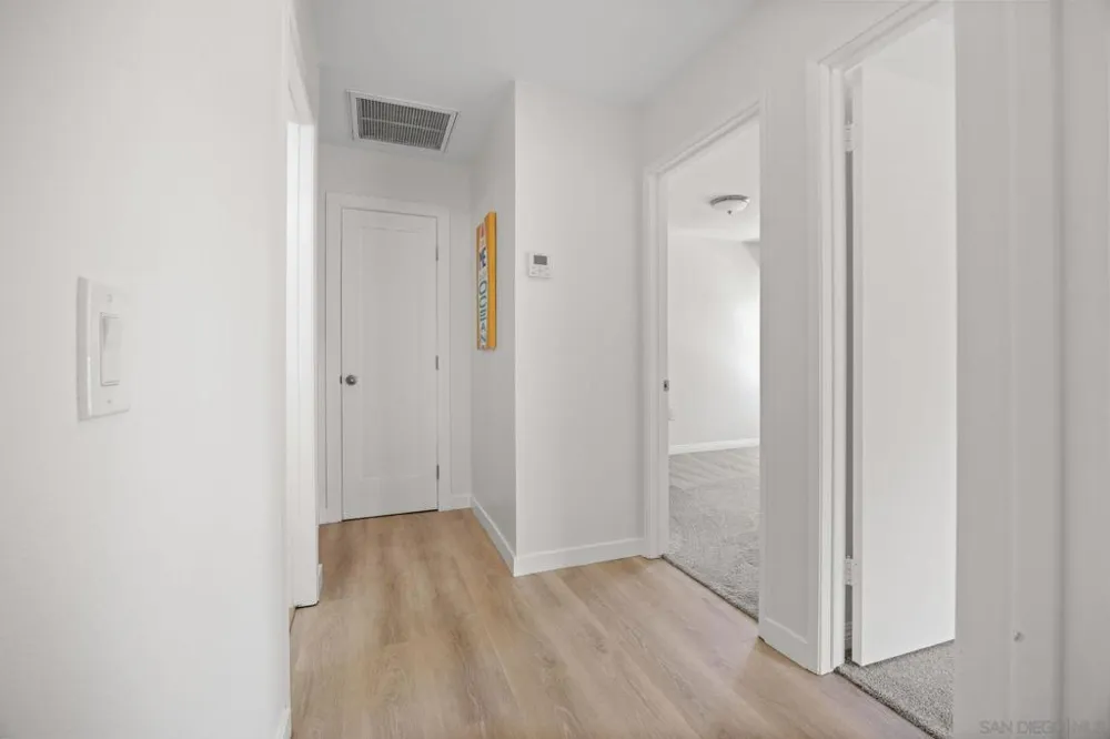 1103 Woodlake Dr Cardiff by the Sea, CA 92007