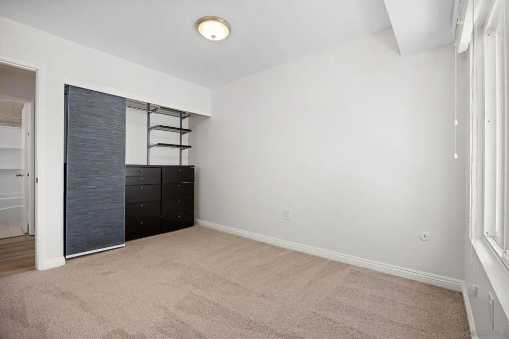 1103 Woodlake Dr Cardiff by the Sea, CA 92007