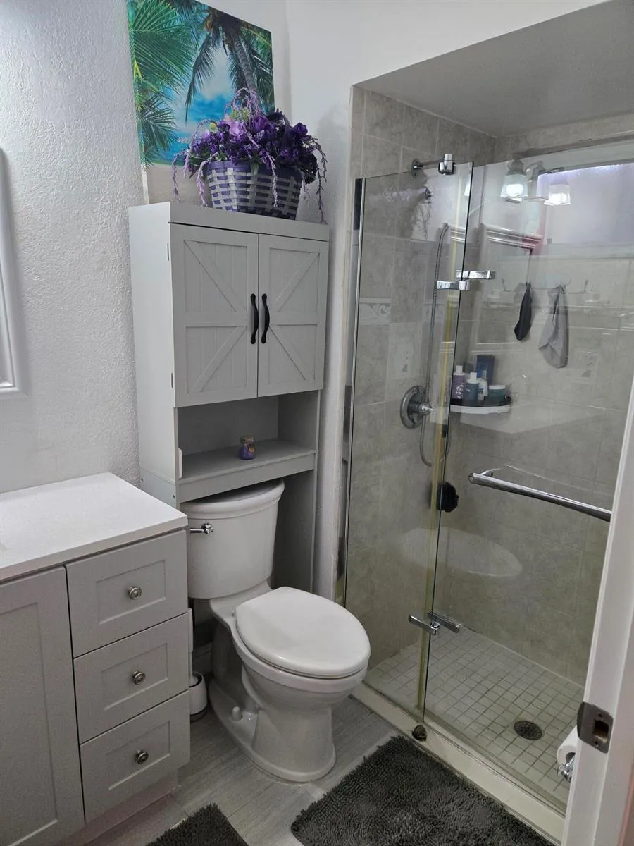 1402 Denlow Lane Royal Palm Beach, FL 33411
