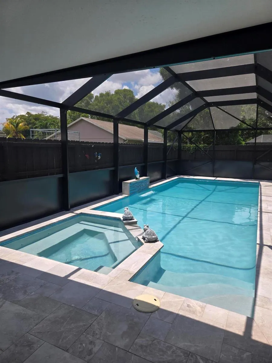 1402 Denlow Lane Royal Palm Beach, FL 33411
