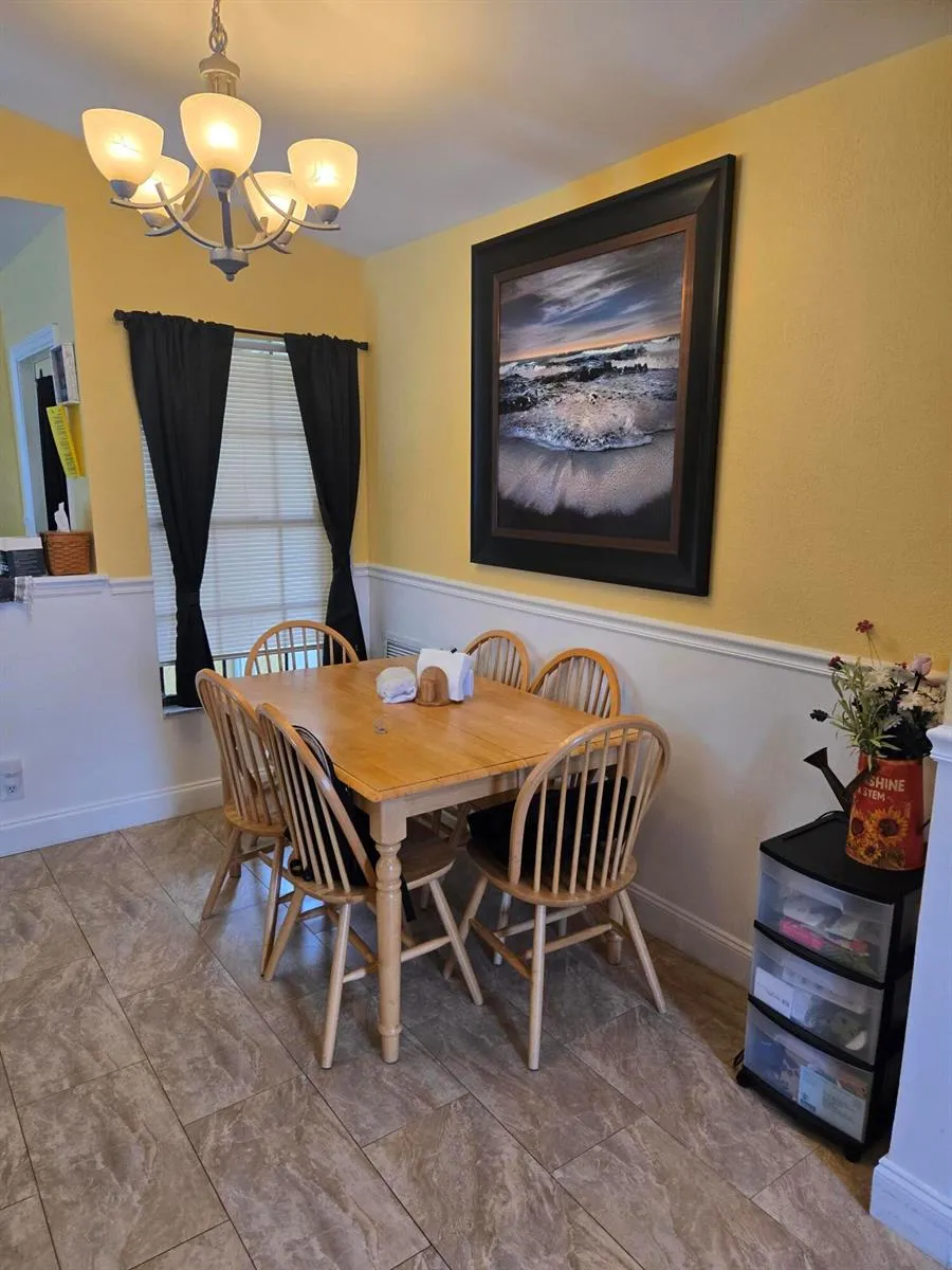1402 Denlow Lane Royal Palm Beach, FL 33411