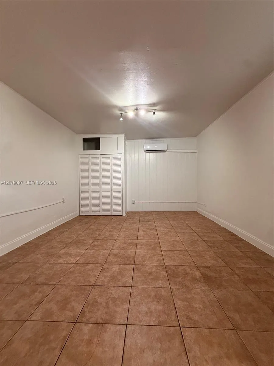 12906 NE 6th Ave #2 North Miami, FL 33161