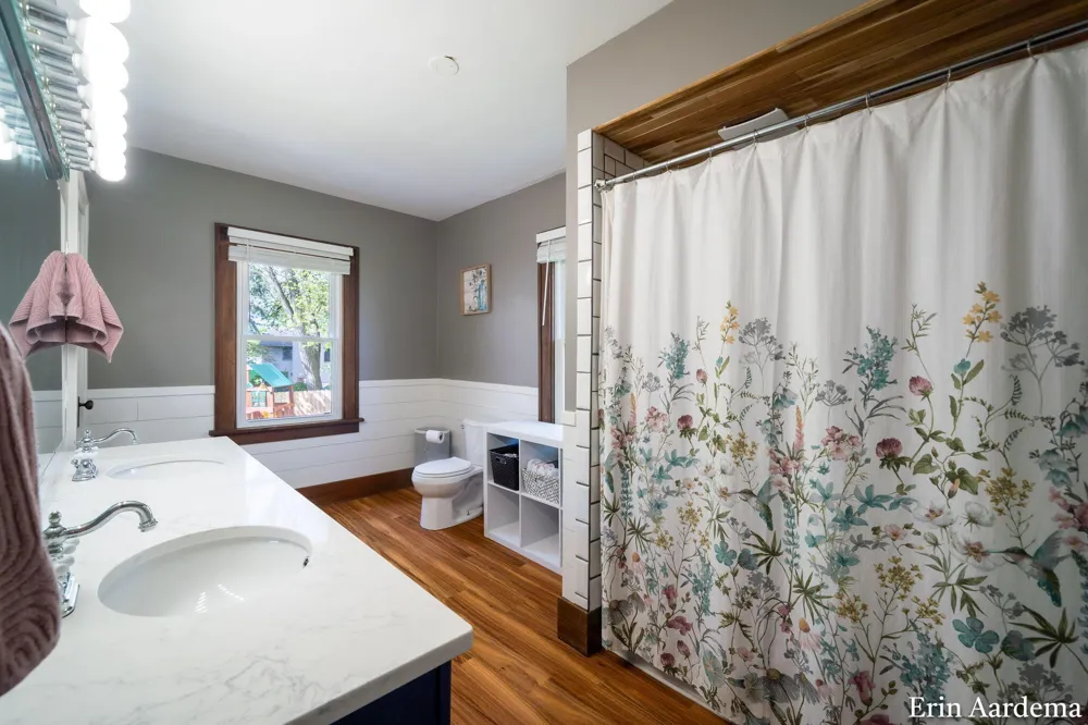 3796 Port Sheldon Street Georgetown Charter Township, MI 49426