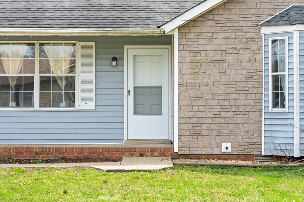 405 Woodale Dr Clarksville, TN 37042