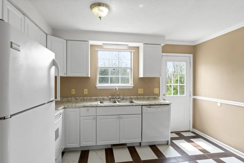 405 Woodale Dr Clarksville, TN 37042
