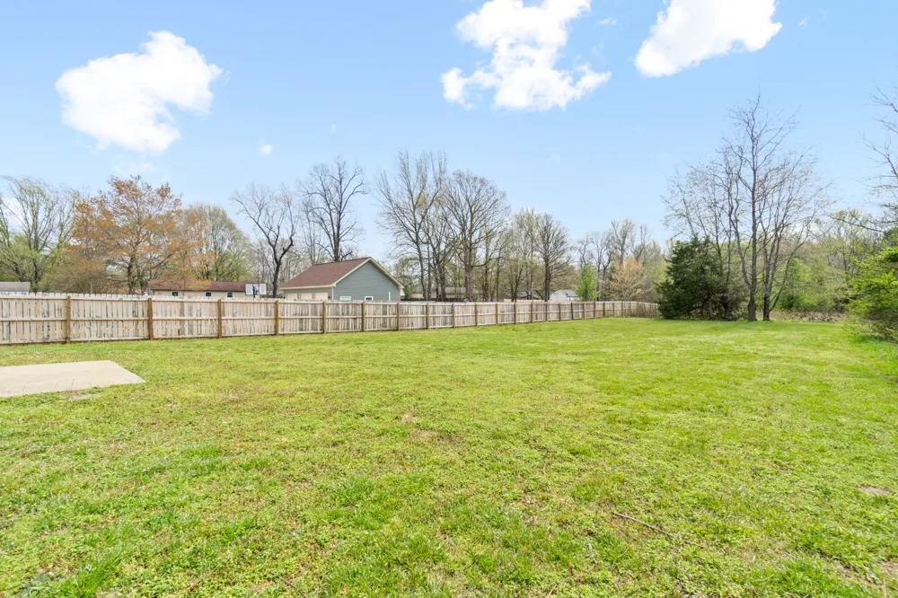 405 Woodale Dr Clarksville, TN 37042